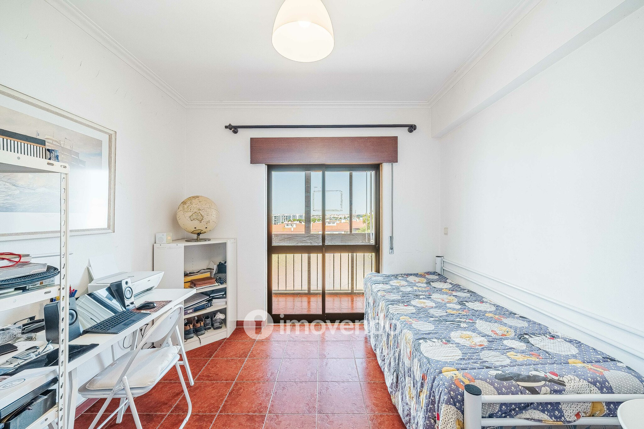 Apartamento T2 com vistas sobre o Tejo, no Seixal