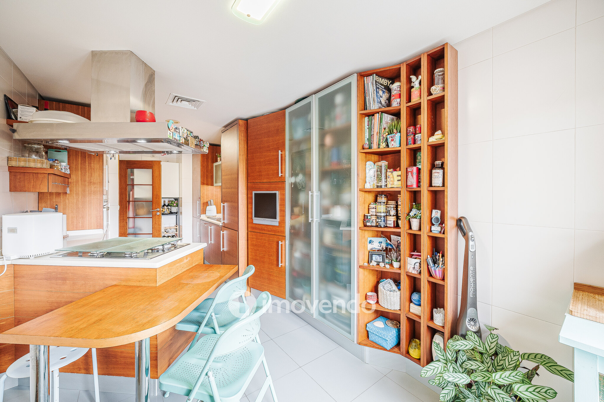 Apartamento T3 com garagem, na Urbanização Terraços da Ponte