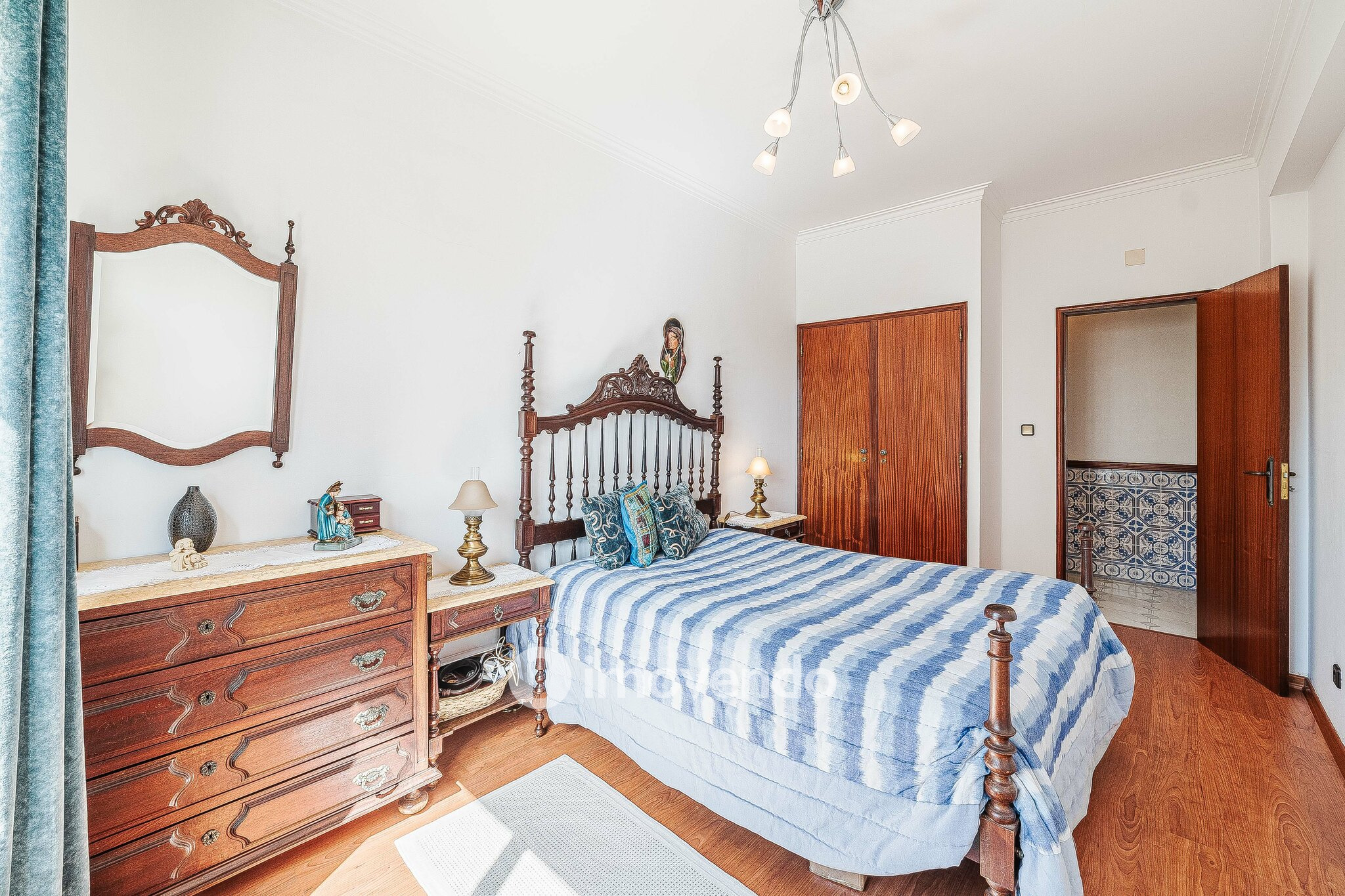 Apartamento T3 com cozinha equipada, na Póvoa de Santa Iria