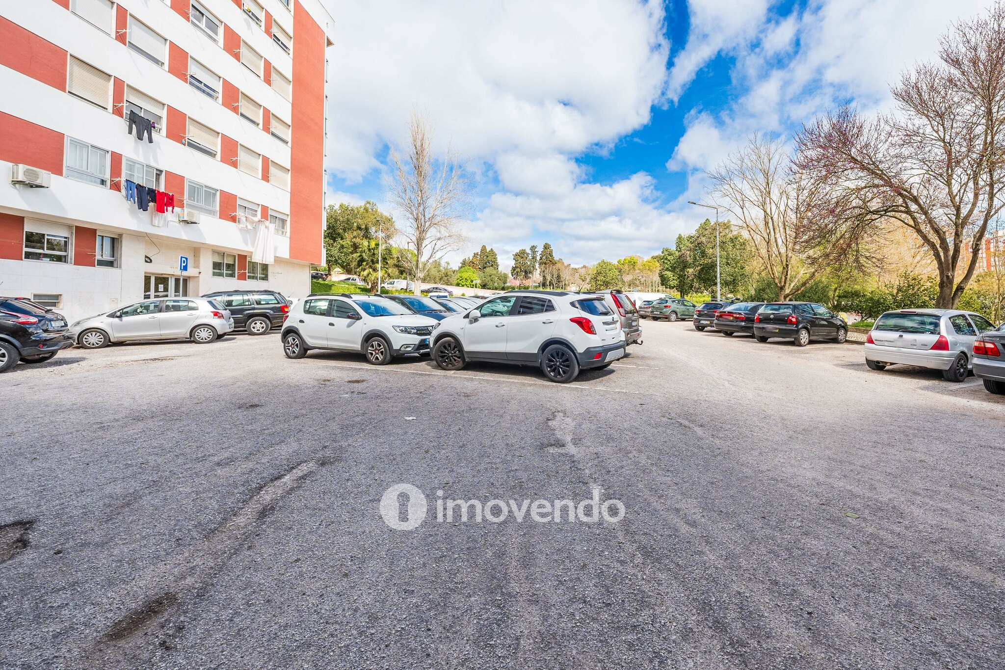 Apartamento T3 com cozinha equipada, na Póvoa de Santa Iria