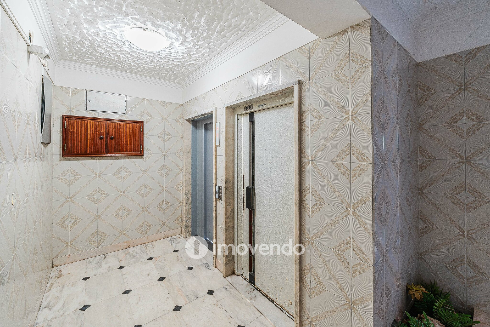 Apartamento T3 com cozinha equipada, na Póvoa de Santa Iria