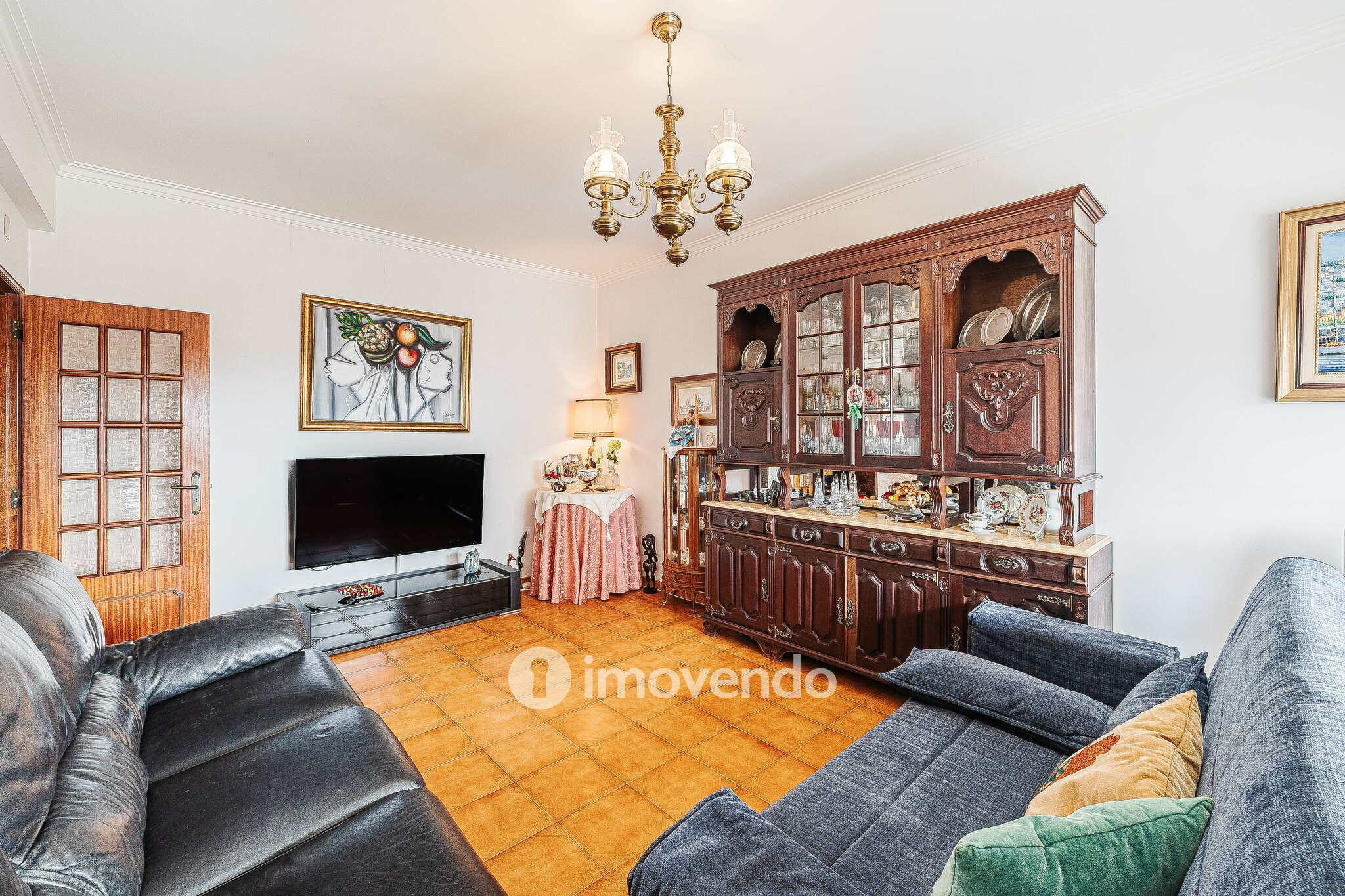 Apartamento T3 com cozinha equipada, na Póvoa de Santa Iria