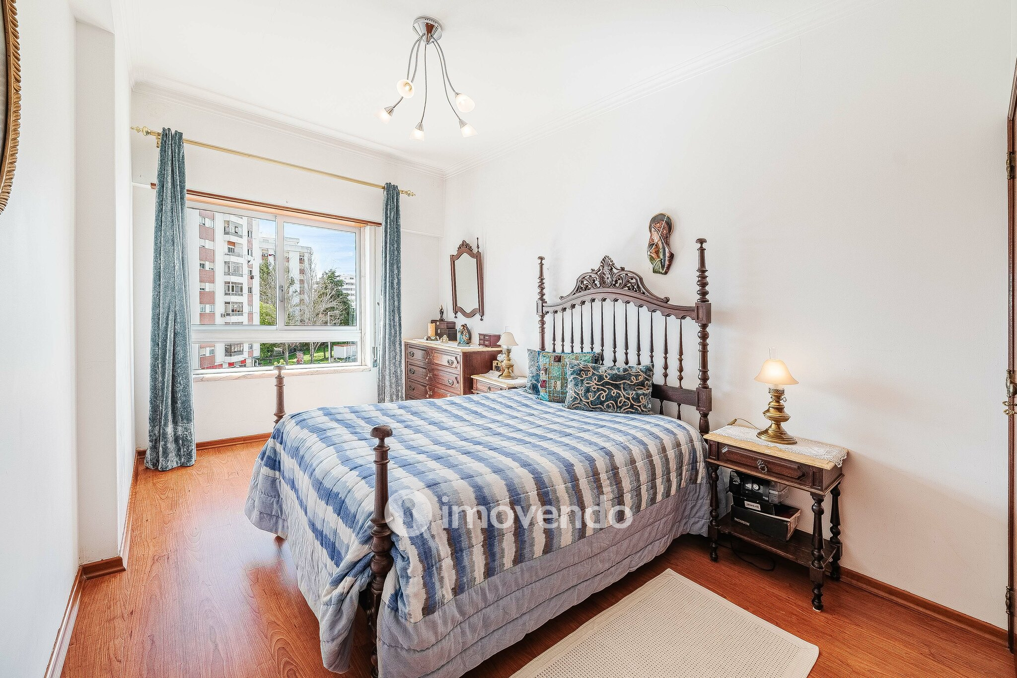 Apartamento T3 com cozinha equipada, na Póvoa de Santa Iria