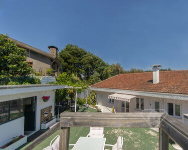Moradia isolada T4, com piscina, quintal e vistas Rio, em Gondomar