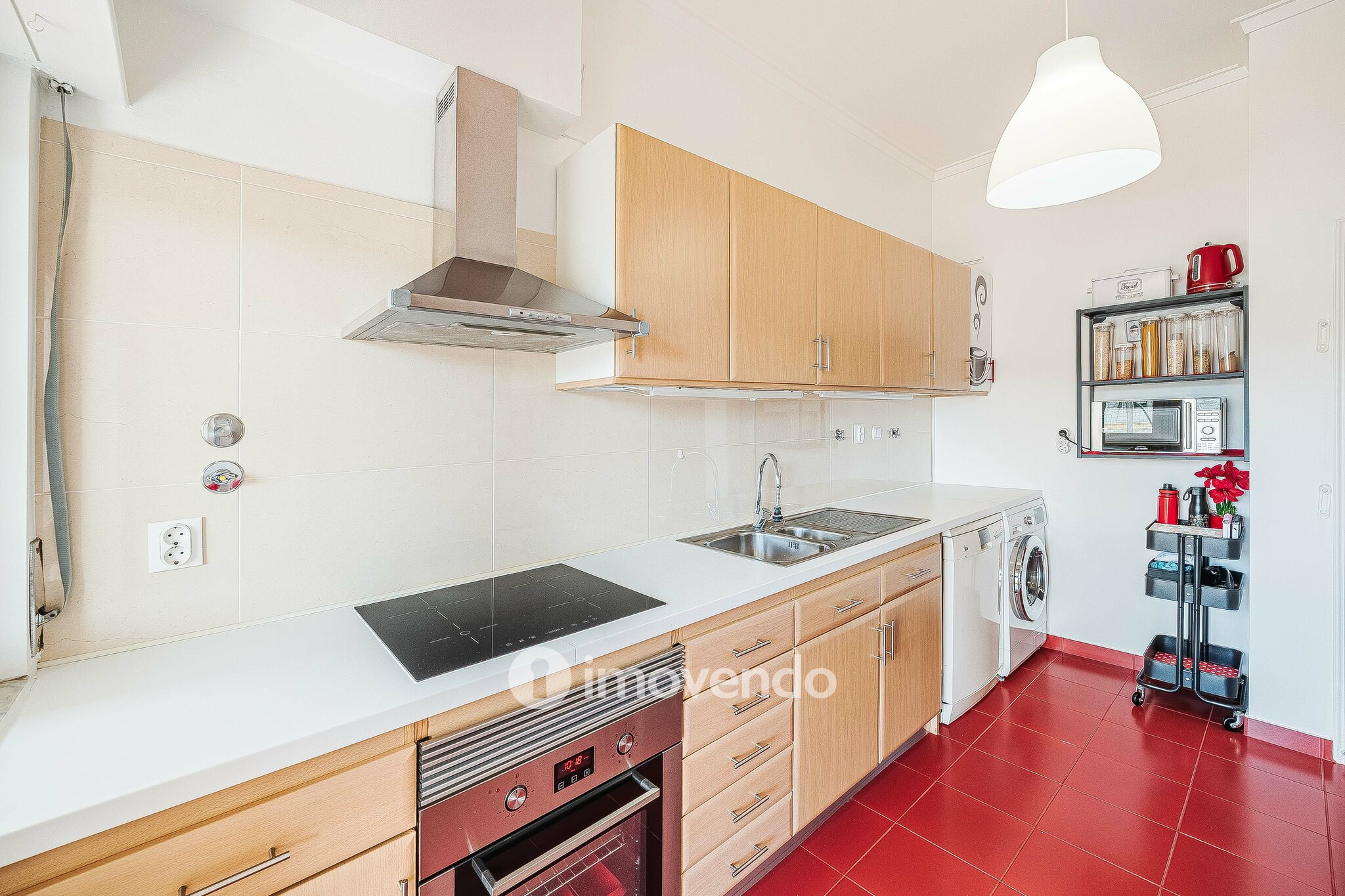 Apartamento T2 com terraço enorme, na Póvoa de Santo Adrião