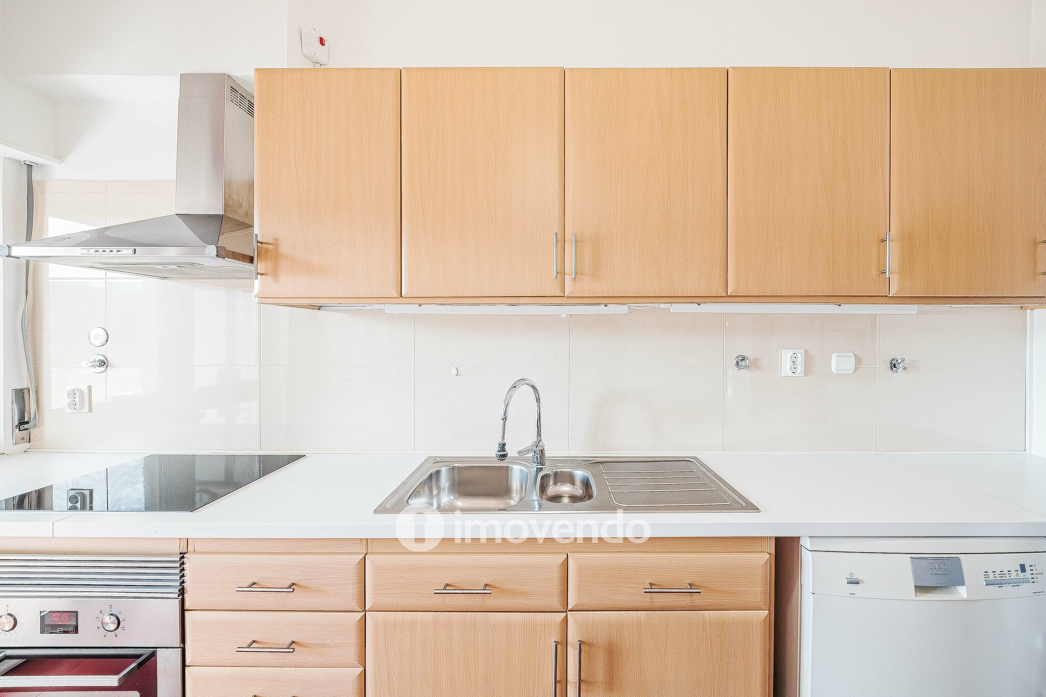 Apartamento T2 com terraço enorme, na Póvoa de Santo Adrião
