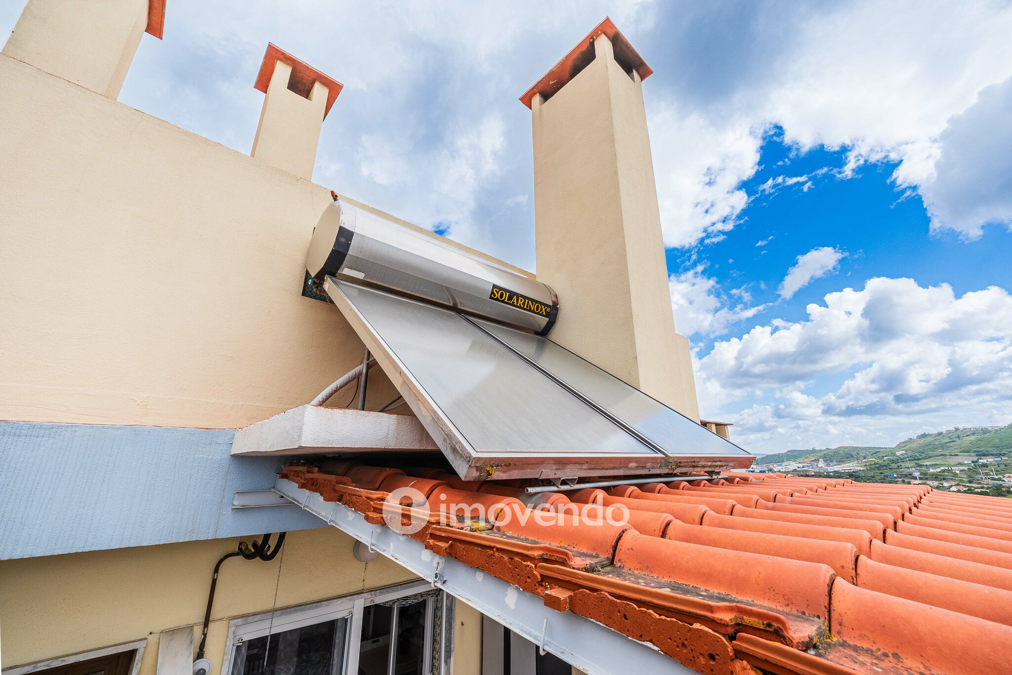 Apartamento T2 com terraço enorme, na Póvoa de Santo Adrião