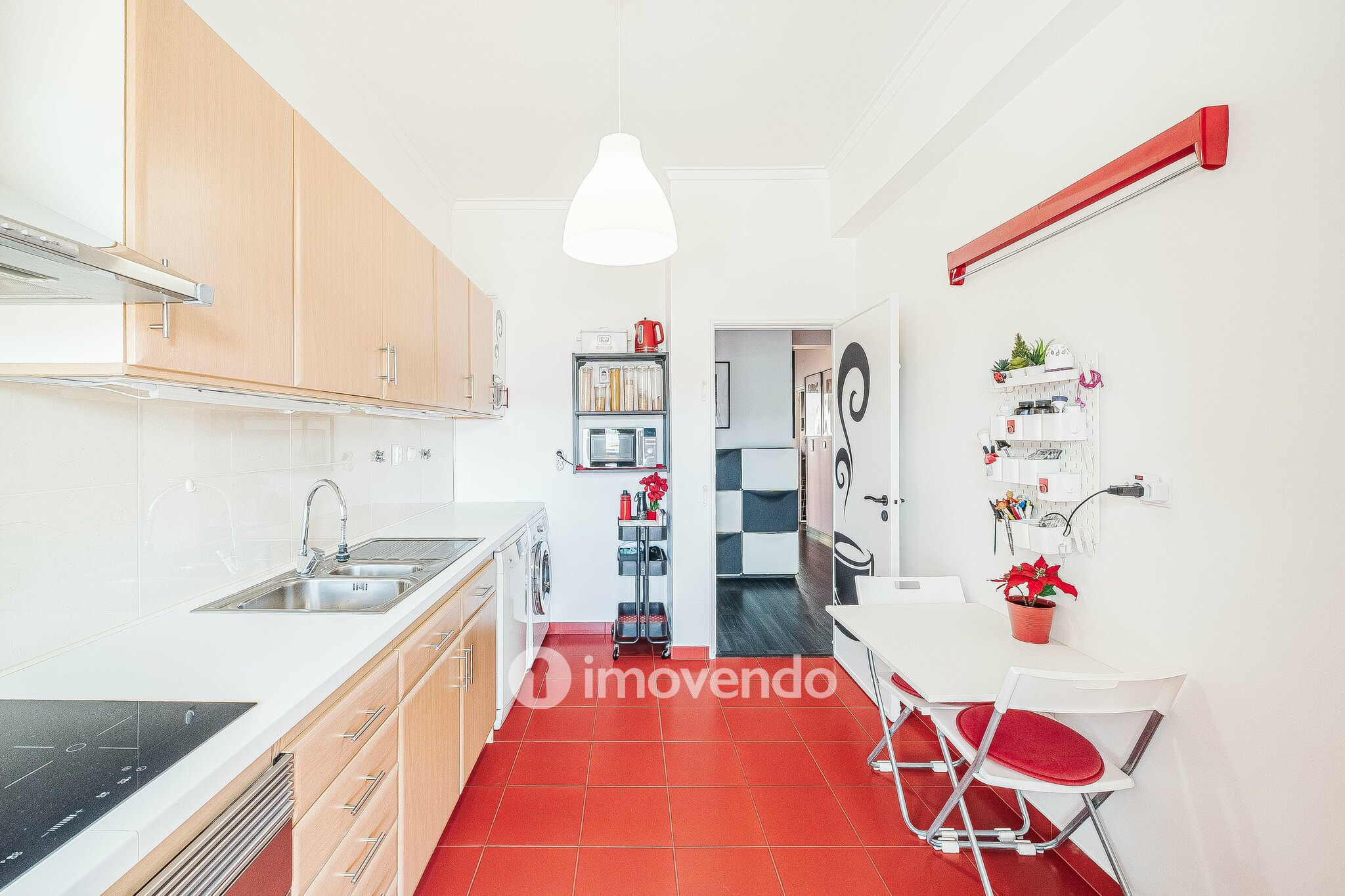 Apartamento T2 com terraço enorme, na Póvoa de Santo Adrião