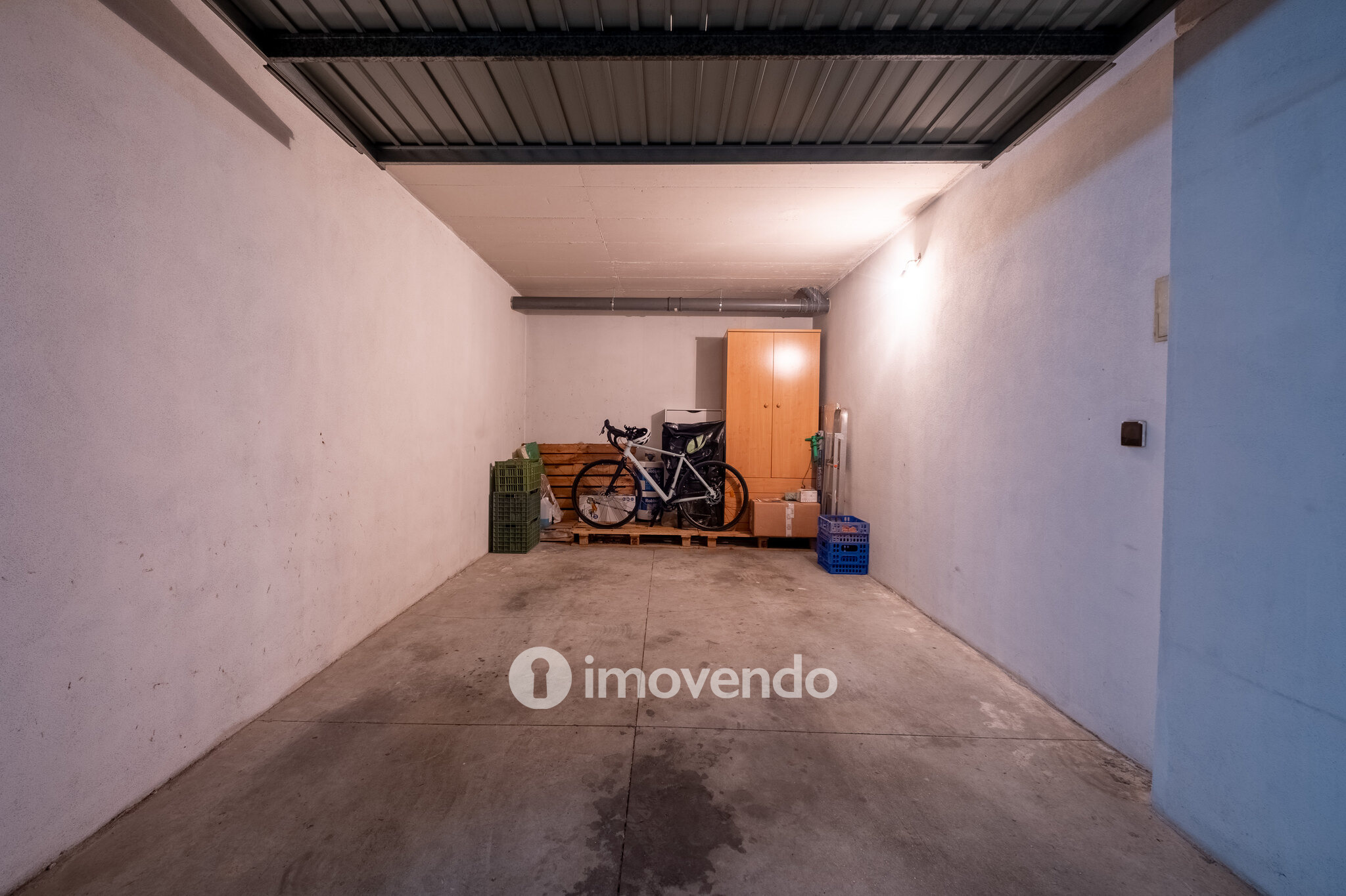 Apartamento T2 moderno, com garagem e terraço, em Condeixa-a-Nova
