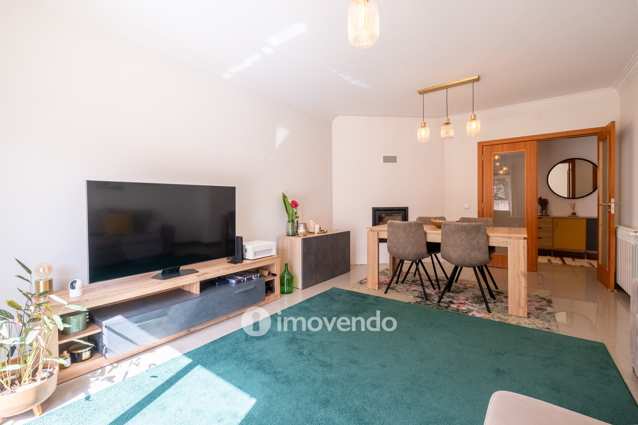 Apartamento T2 moderno, com garagem e terraço, em Condeixa-a-Nova