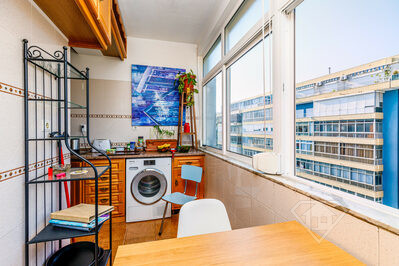 Apartamento T4, com vistas únicas sobre o Rio Tejo, em Cacilhas