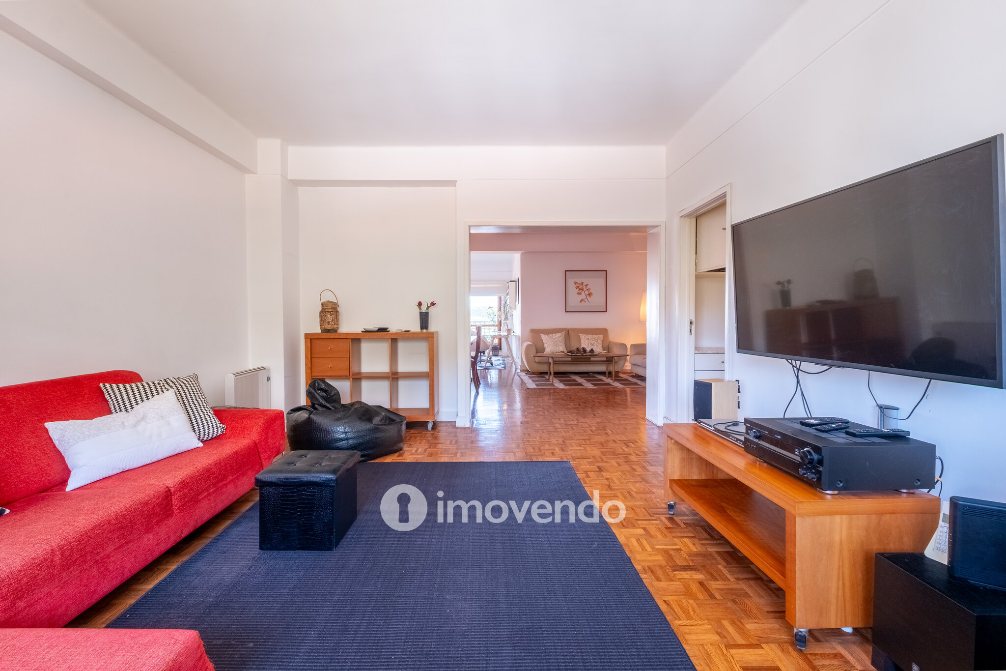 Apartamento T3+1 remodelado, no centro de Coimbra