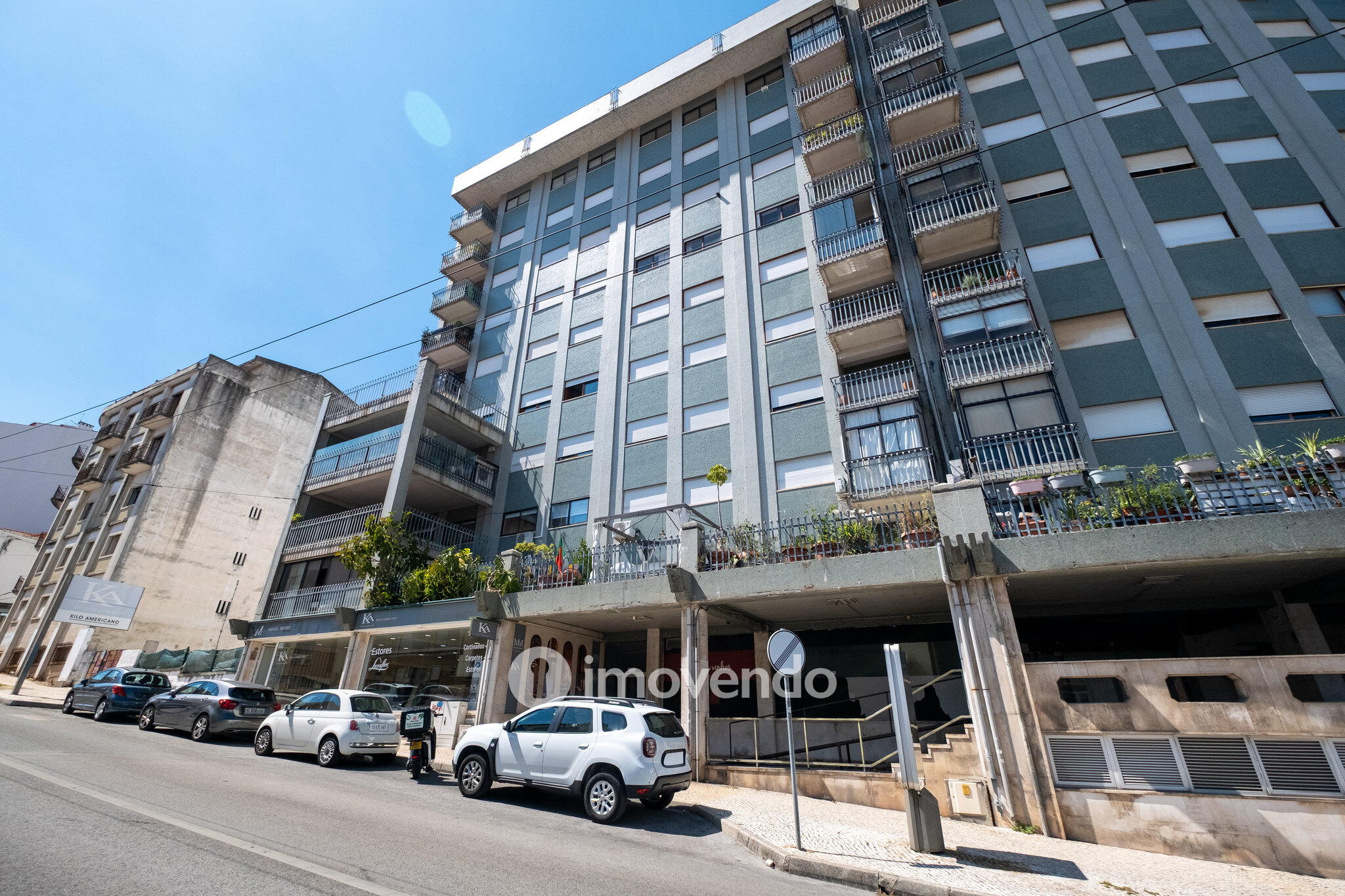 Apartamento T3+1 remodelado, no centro de Coimbra