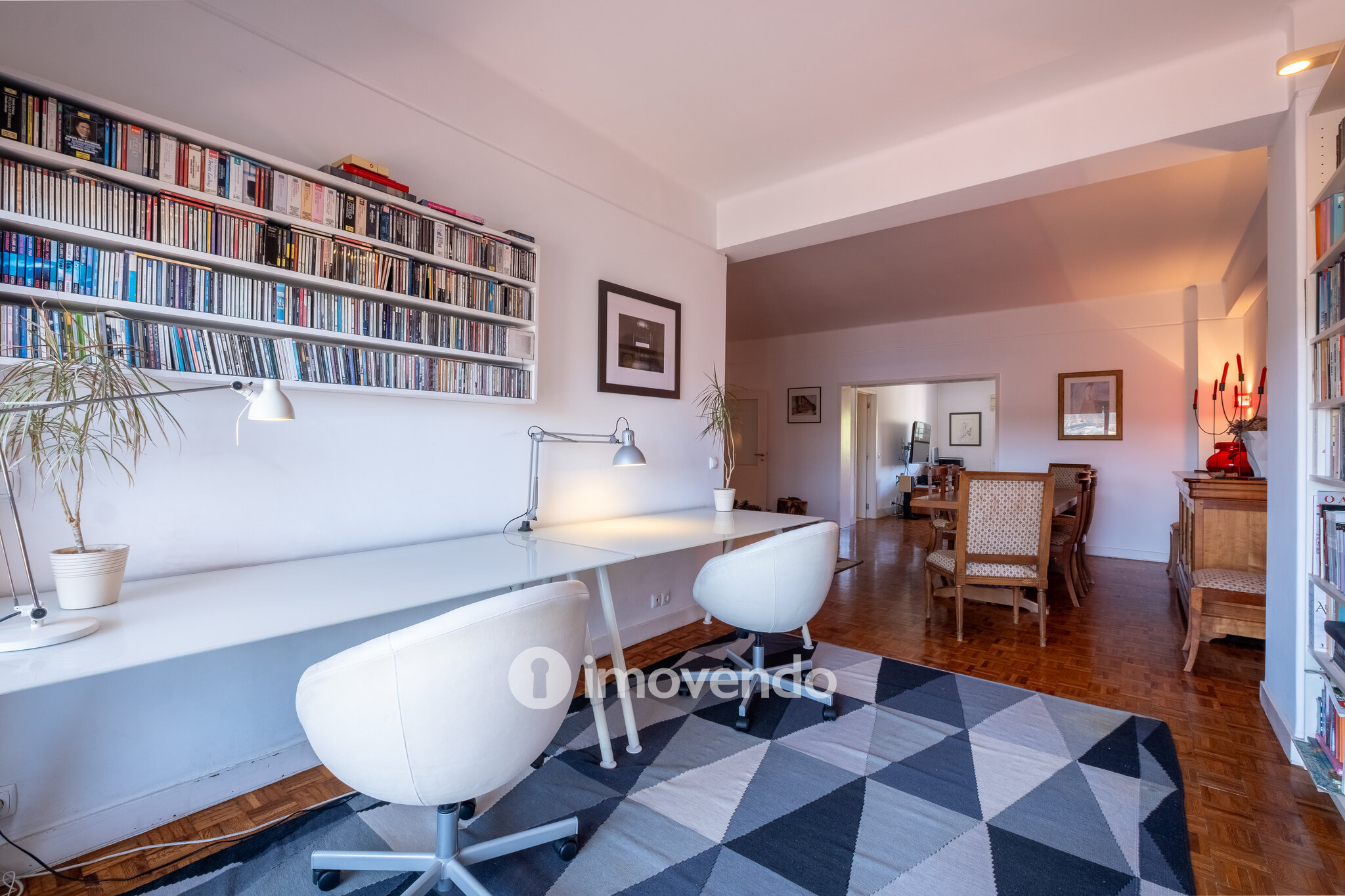 Apartamento T3+1 remodelado, no centro de Coimbra