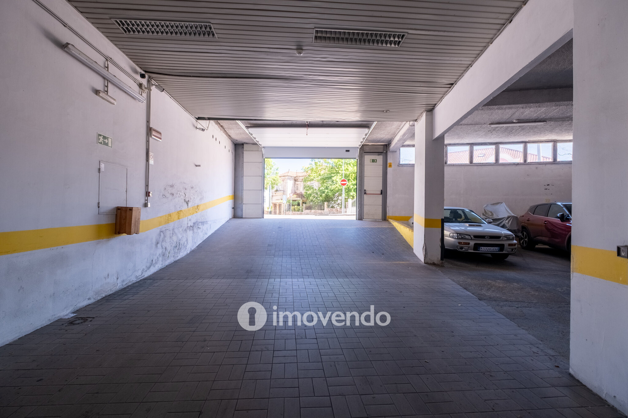 Apartamento T3+1 remodelado, no centro de Coimbra