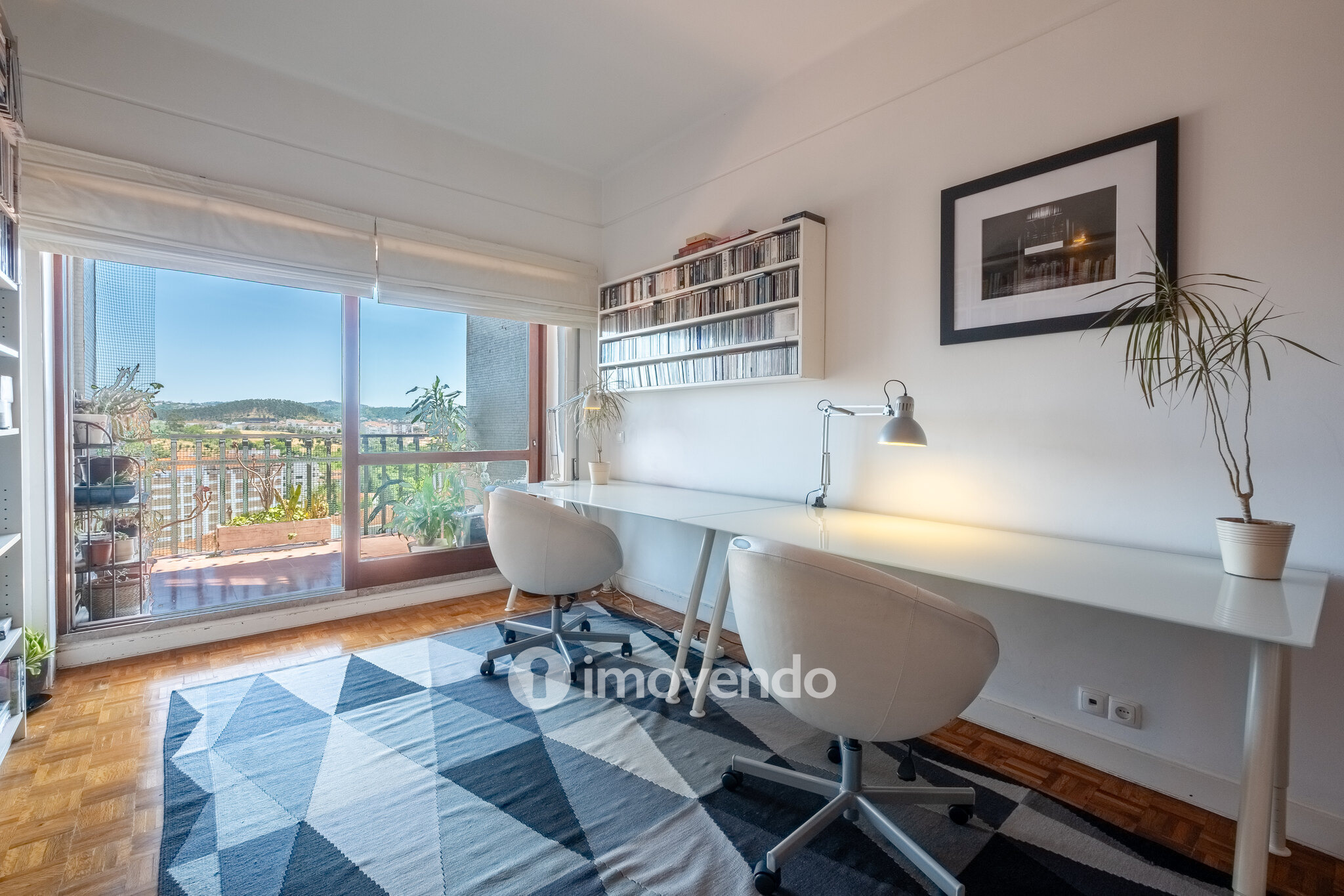 Apartamento T3+1 remodelado, no centro de Coimbra