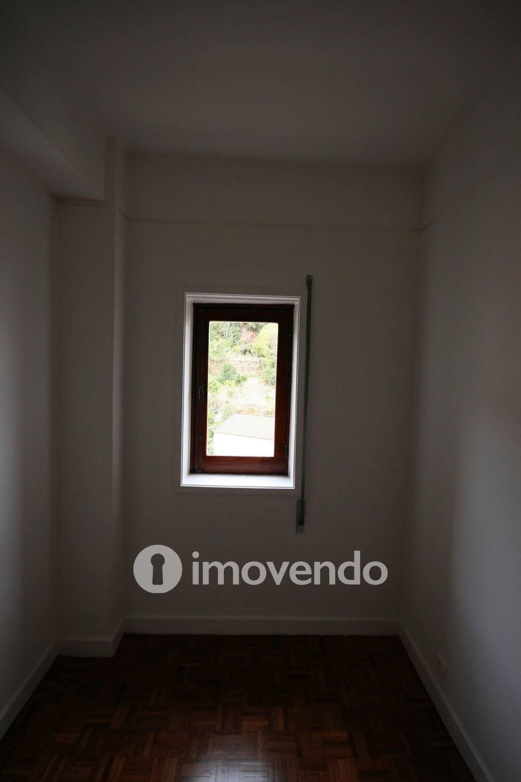 Apartamento T3+1 remodelado, no centro de Coimbra
