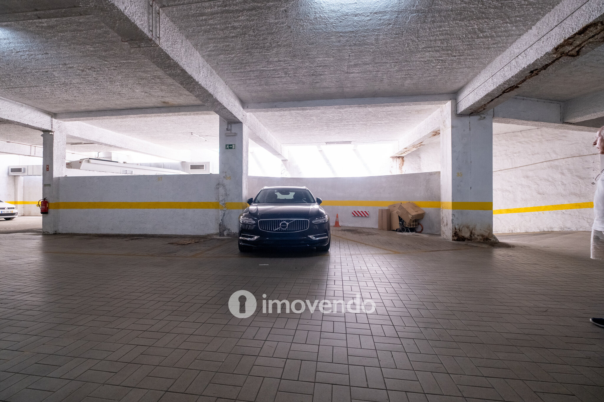 Apartamento T3+1 remodelado, no centro de Coimbra