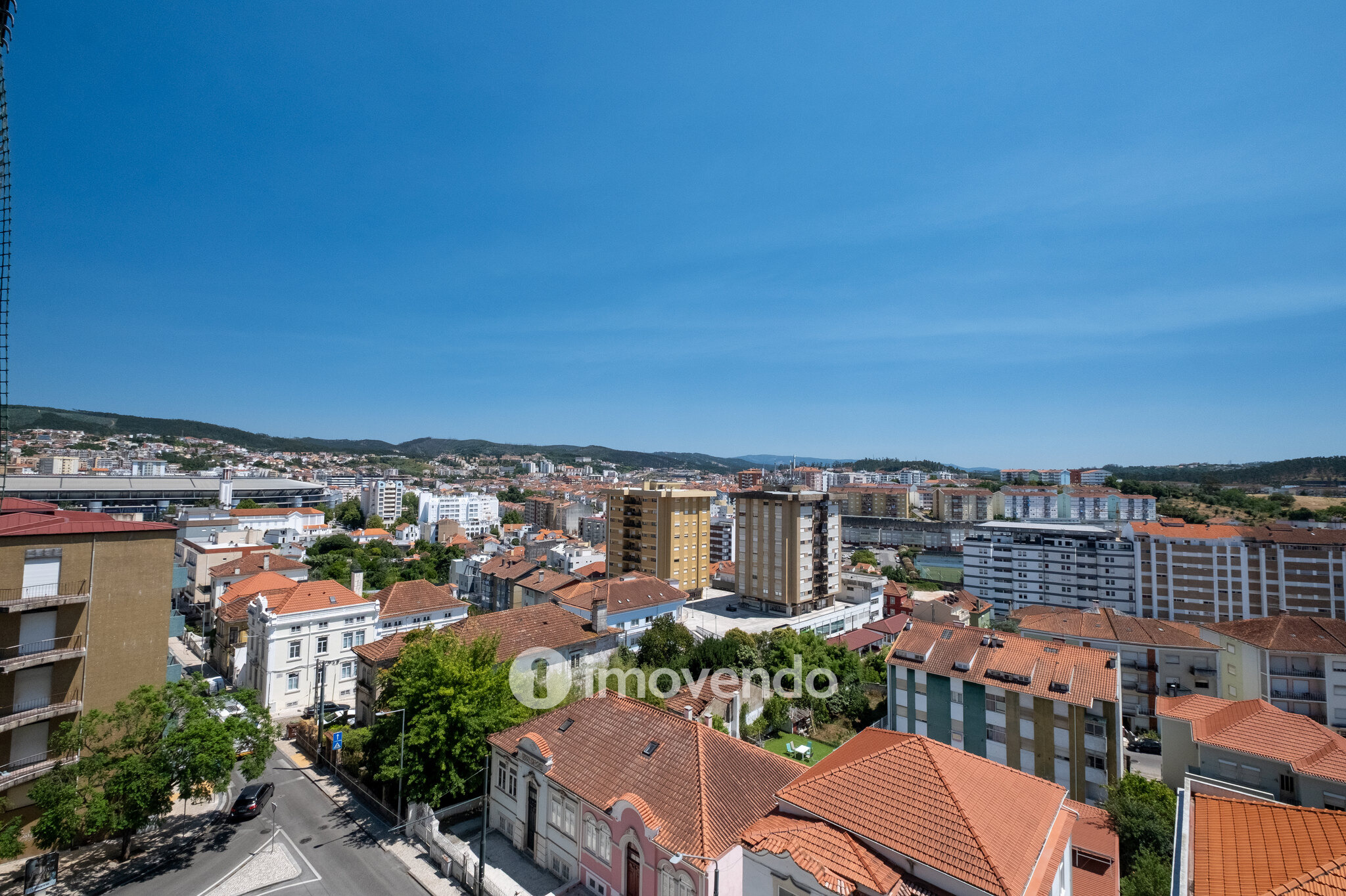 Apartamento T3+1 remodelado, no centro de Coimbra