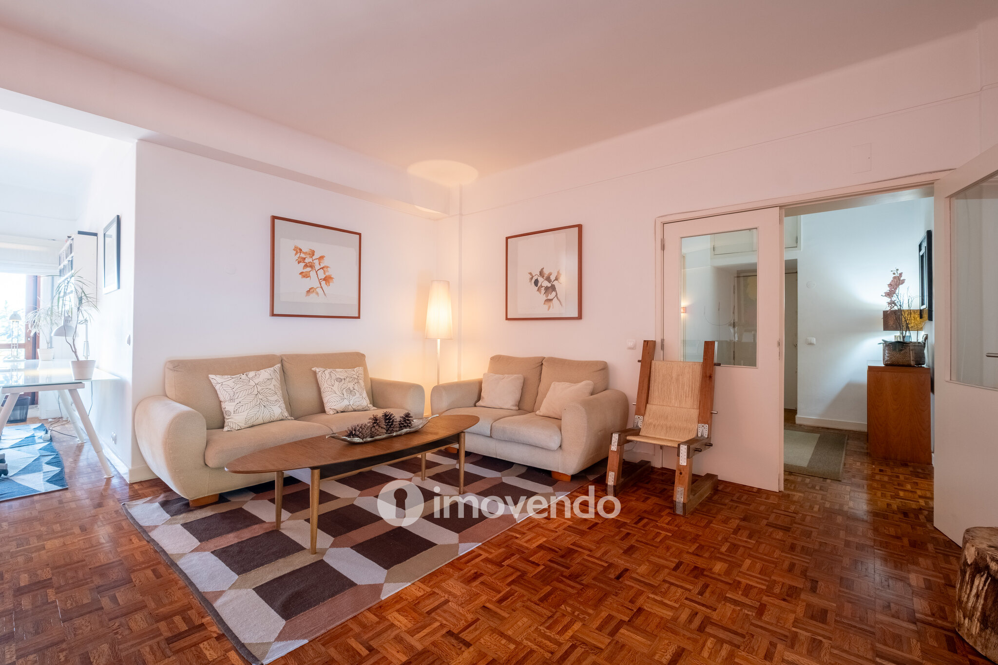 Apartamento T3+1 remodelado, no centro de Coimbra