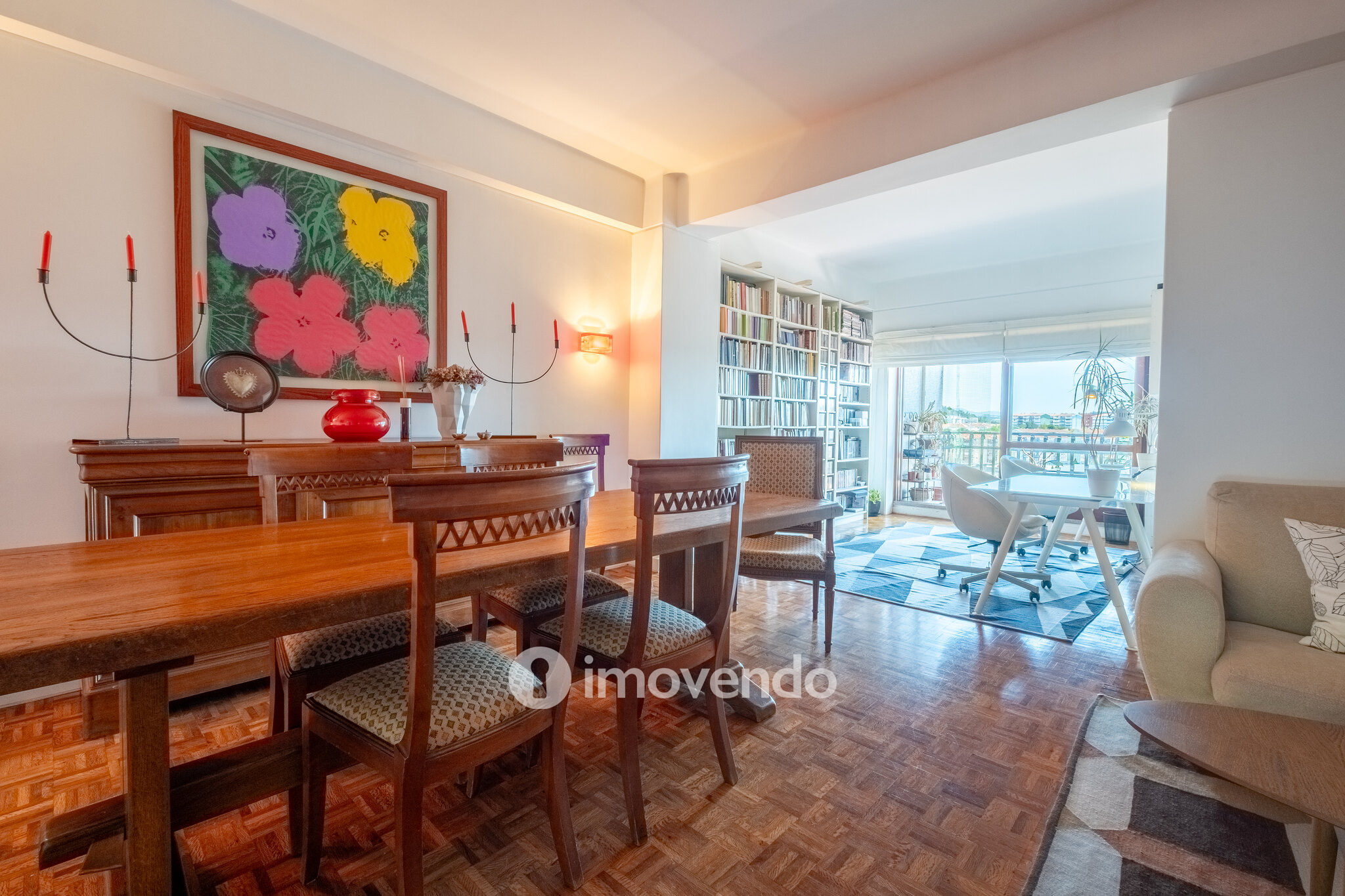 Apartamento T3+1 remodelado, no centro de Coimbra
