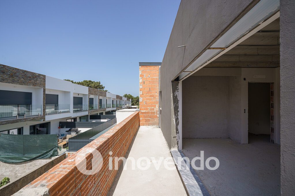 Moradia T3 em Seixal, Setúbal com 231 m<sup>2</sup> por 607.000