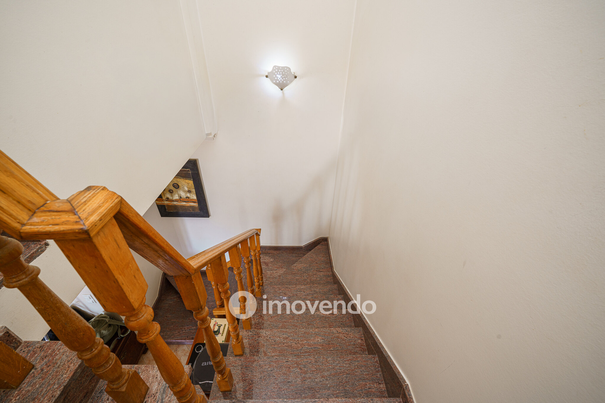 Moradia T3 com garagem e jardim, em Corroios