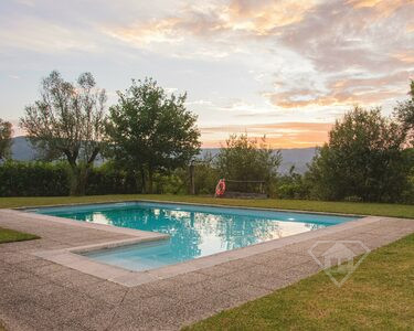 Moradia T3, com piscina, em Arcos de Valdevez