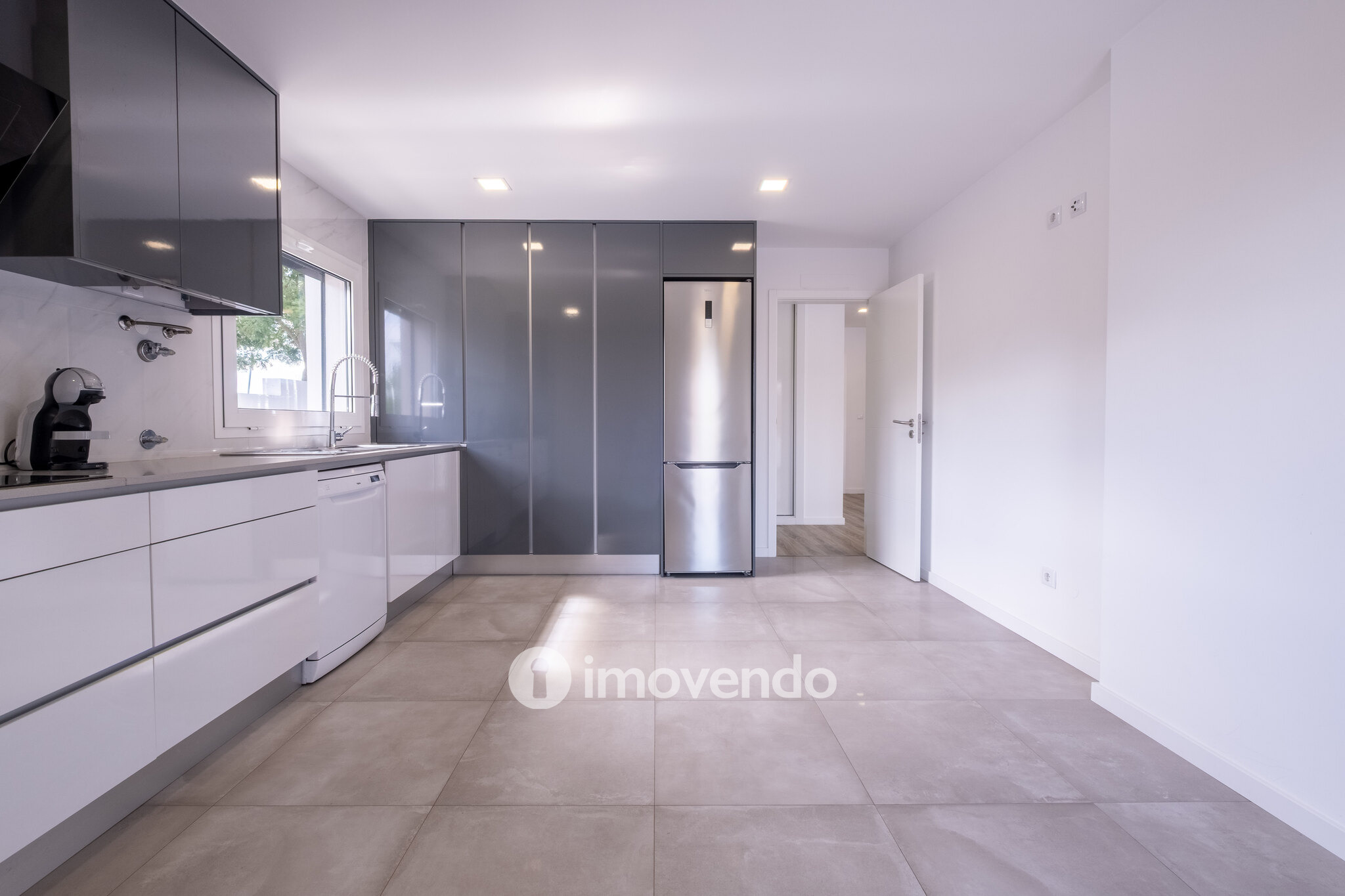 Moradia 4 moderna e exclusiva, com garagem, em Cernache, Coimbra