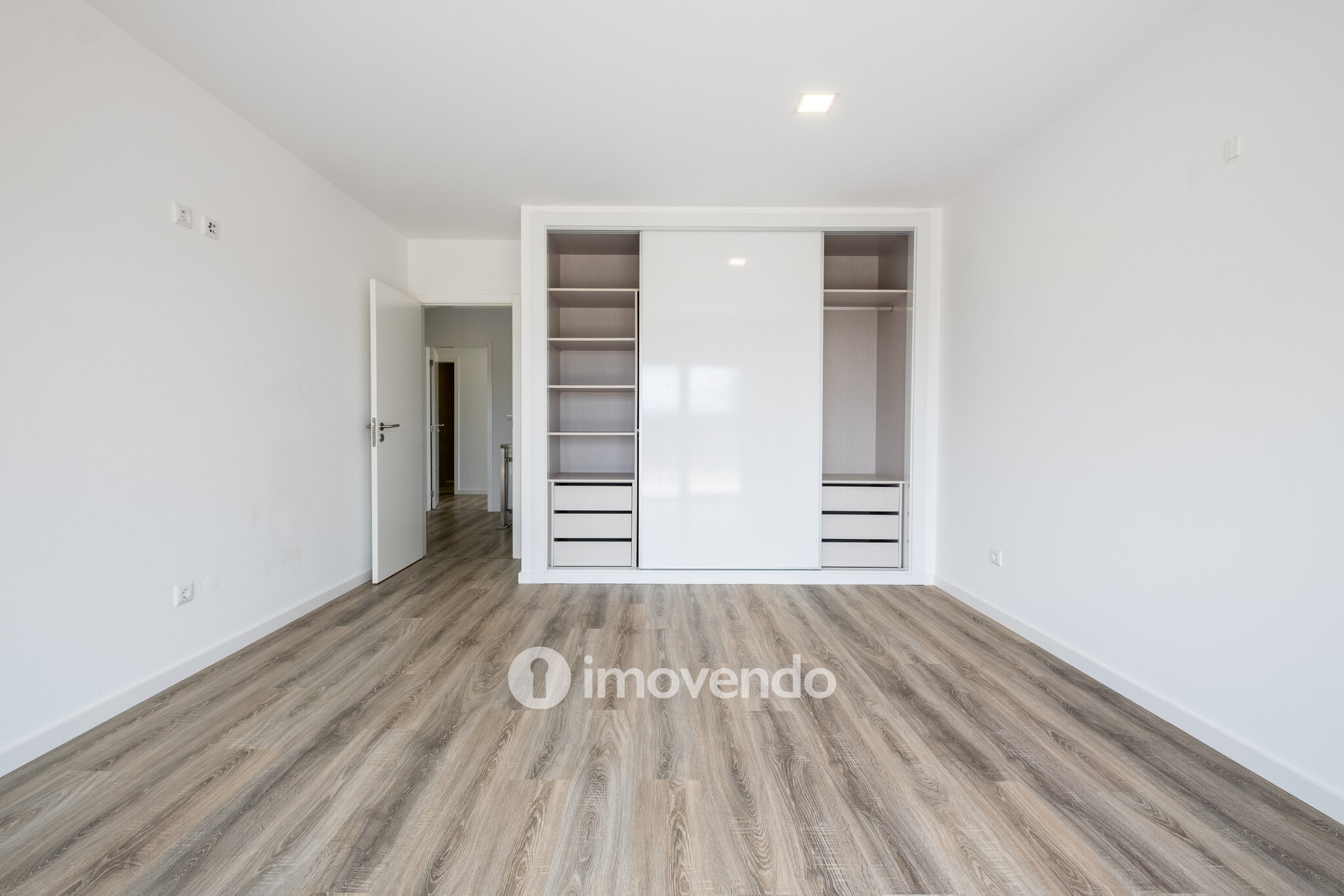 Moradia 4 moderna e exclusiva, com garagem, em Cernache, Coimbra