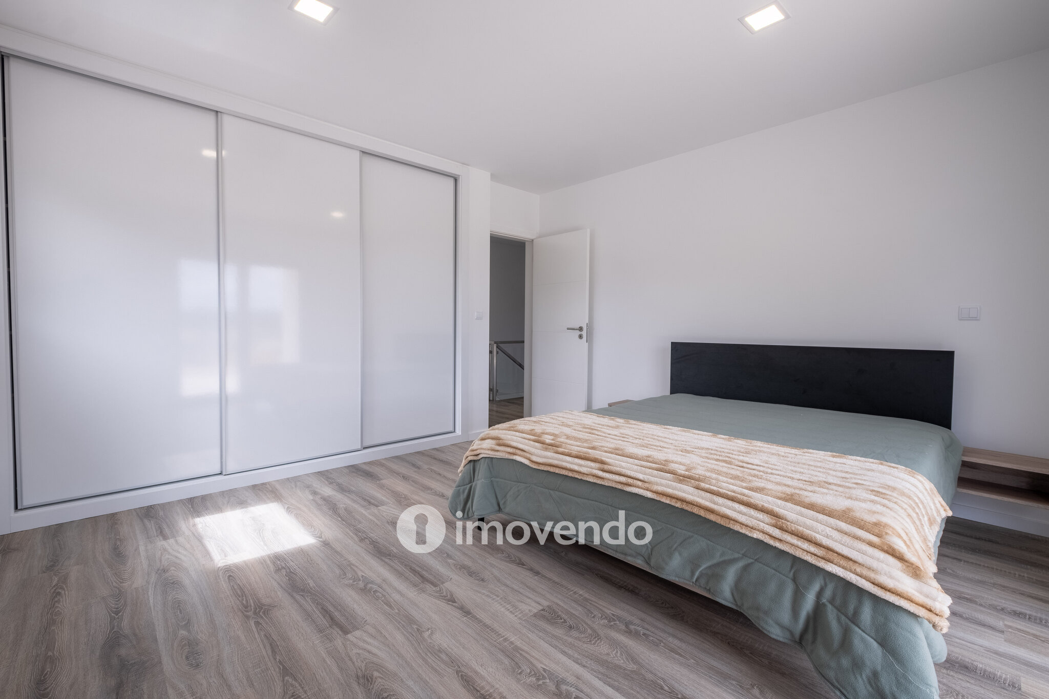 Moradia 4 moderna e exclusiva, com garagem, em Cernache, Coimbra