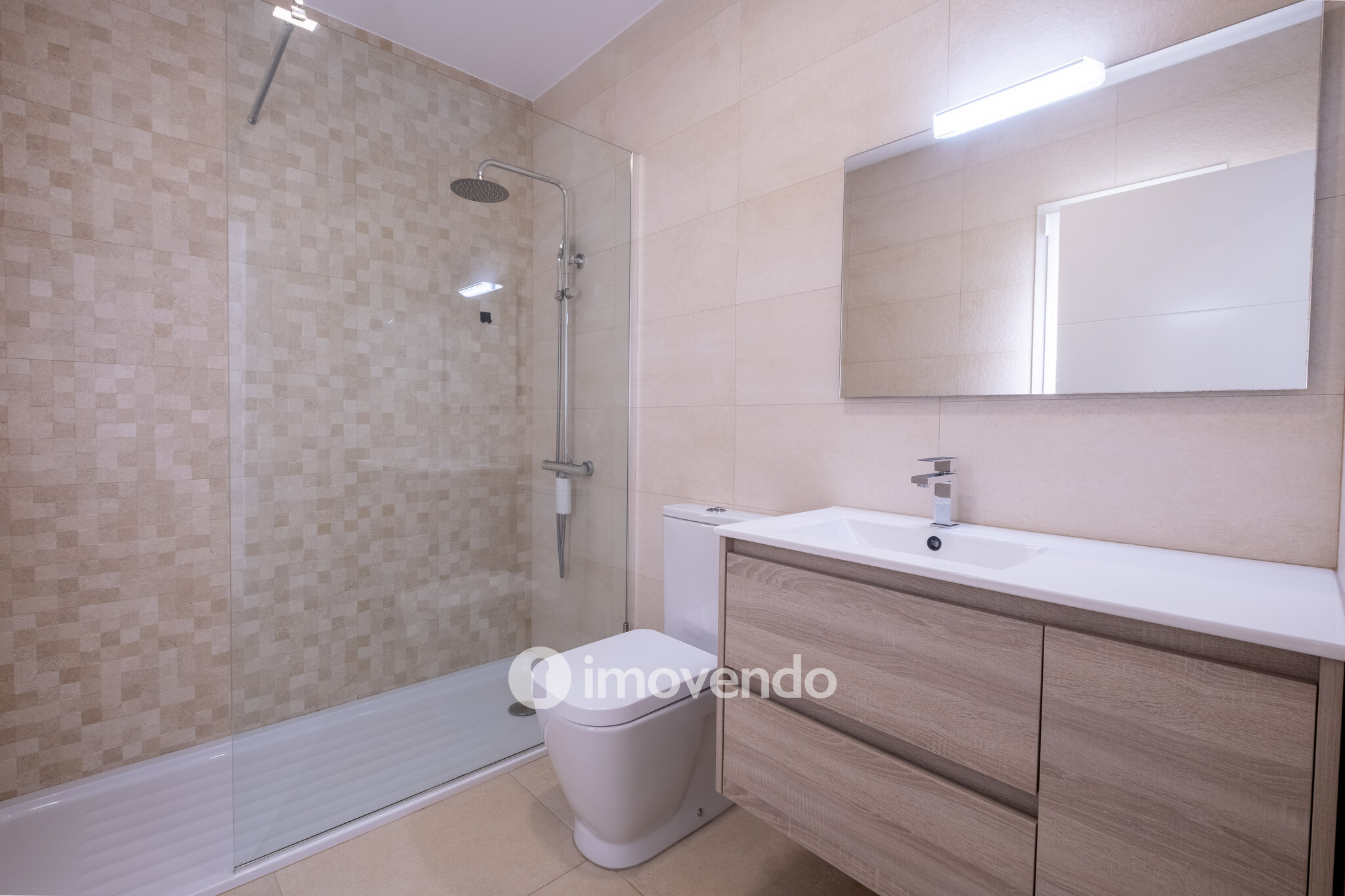 Moradia 4 moderna e exclusiva, com garagem, em Cernache, Coimbra