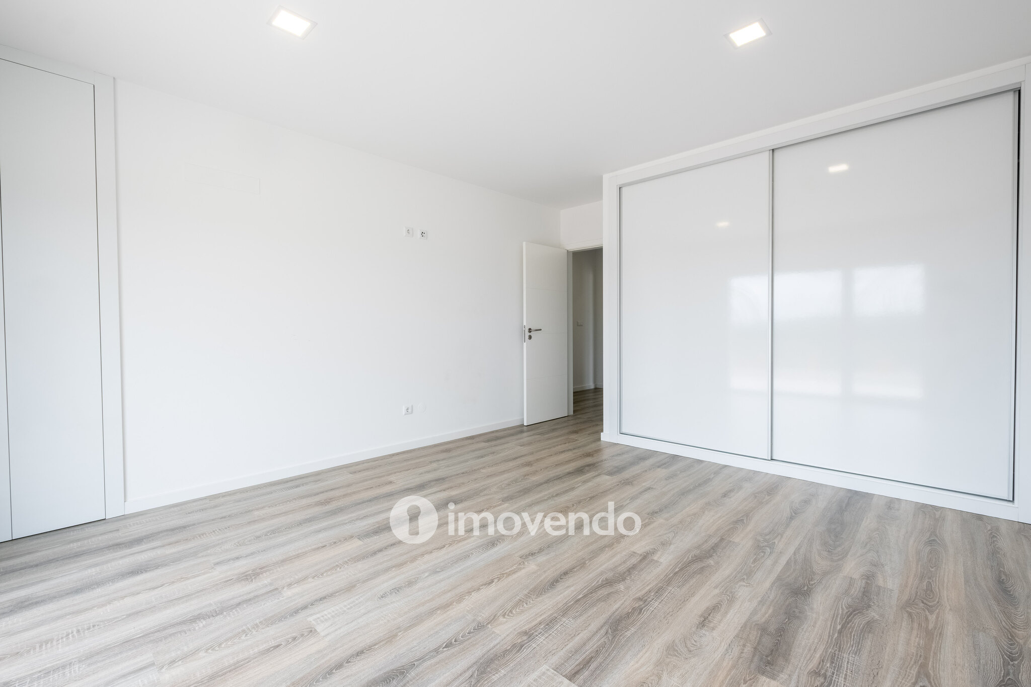 Moradia 4 moderna e exclusiva, com garagem, em Cernache, Coimbra