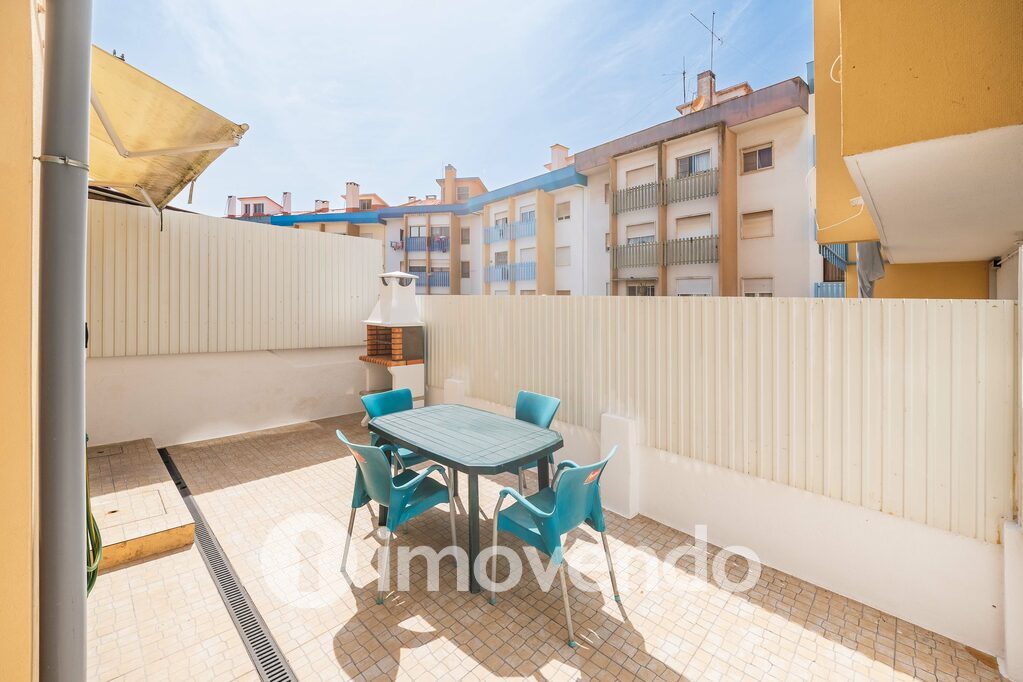 Apartamento T2 em , Amadora com 56 m<sup>2</sup> por 295.000